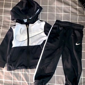 Infant Nike track suit